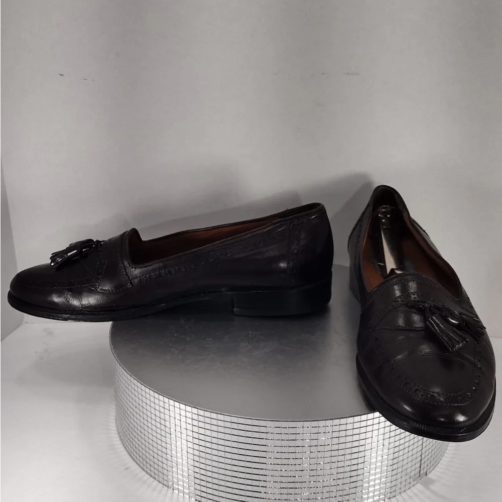 Cable&co Elegant Black Tassel Loafers size 11.5 pre owned good condition